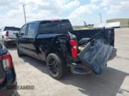 ✅ 2025 Chevrolet Silverado 1500 • VIN: 1GCUKEEL0SZ171258 • Лот: 43119513. Опубликован ранее на IAAI с пробегом 17 838 миль. Бесплатный доступ к архиву аукционных продаж из США и подробный отчёт об истории автомобиля на DreamBid. Изображение 3.