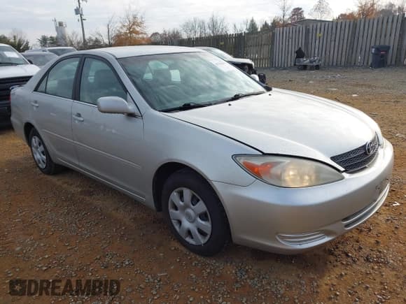 ✅ 2003 Toyota Camry XLE • VIN: 4T1BE30K23U259305 • Лот: 43756433. Опубликован ранее на IAAI с пробегом 220 472 миль. Бесплатный доступ к архиву аукционных продаж из США и подробный отчёт об истории автомобиля на DreamBid. Изображение 1.