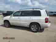 2004 Toyota Highlander с VIN JTEGD21A240103122, выставлен на аукционе Copart как лот 82653145 с пробегом 264 507 миль миль и Чистый • Clean title. История ставок и продаж доступна на DreamBid. Изображение 2.