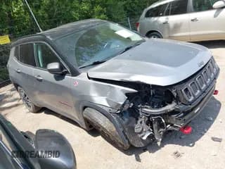 ✅ 2019 Jeep Compass Trailhawk • VIN: 3C4NJDDB2KT721982 • Lot: 42579838. Wystawiony na IAAI z przebiegiem 91 956 mil. Bezpłatny archiwum sprzedaży aukcyjnych z USA i szczegółowy raport historii pojazdu na DreamBid. Zdjęcie 1.