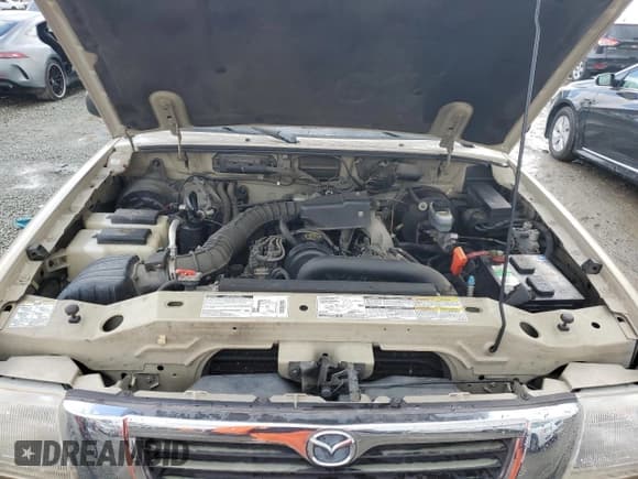 ✅ 1999 Mazda B-Series SX • VIN: 4F4YR12C4XTM21614 • Lot: 49276195. Wystawiony na Copart z przebiegiem 155 420 mil. Bezpłatny archiwum sprzedaży aukcyjnych z USA i szczegółowy raport historii pojazdu na DreamBid. Zdjęcie 11.