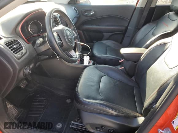 ✅ 2017 Jeep Compass Trailhawk • VIN: 3C4NJDDB1HT641064 • Lot: 85491325. Listed on Copart with 114,422 mi. Free auction sales archive from the USA and detailed vehicle history report at DreamBid. Image 7.