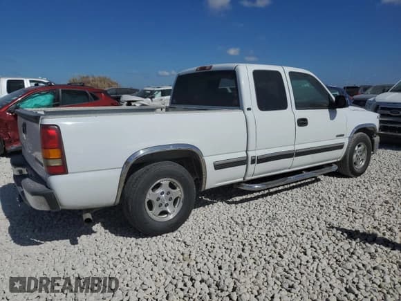 ✅ 2000 Chevrolet Silverado 1500 LS • VIN: 1GCEC19T6YZ104158 • Лот: 77557144. Опубликован ранее на Copart с пробегом 231 968 миль. Бесплатный доступ к архиву аукционных продаж из США и подробный отчёт об истории автомобиля на DreamBid. Изображение 3.