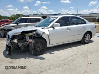 ✅ 2010 Kia Optima LX • VIN: KNAGG4A85A5394070 • Лот: 62010094. Опубликован ранее на Copart с пробегом 214 848 миль. Бесплатный доступ к архиву аукционных продаж из США и подробный отчёт об истории автомобиля на DreamBid. Изображение 1.