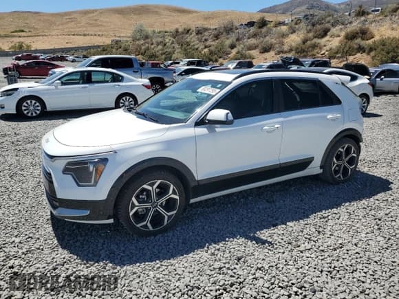 ✅ 2024 Kia Niro EX • VIN: KNDCR3LEXR5142397 • Lot: 69297295. Listed on Copart with 46,617 mi. Free auction sales archive from the USA and detailed vehicle history report at DreamBid. Image 1.