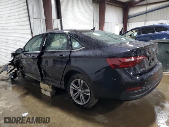 ✅ 2024 Volkswagen Jetta SE • VIN: 3VW7M7BU2RM096684 • Lot: 90370365. Listed on Copart with 27,808 mi. Free auction sales archive from the USA and detailed vehicle history report at DreamBid. Image 2.