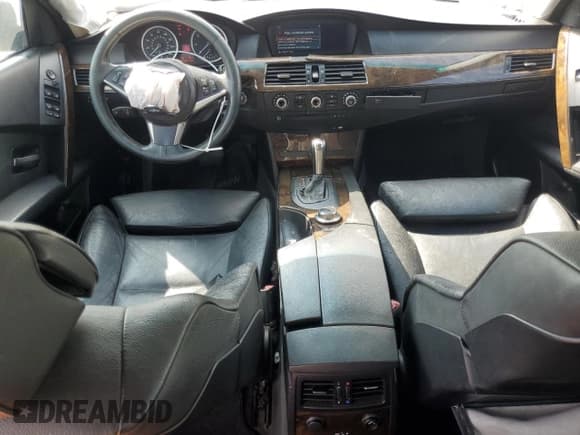 ✅ 2007 BMW 5 Series 550i • VIN: WBANB53507CP03981 • Lot: 50987905. Listed on Copart with 163,247 mi. Free auction sales archive from the USA and detailed vehicle history report at DreamBid. Image 8.