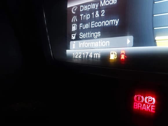 ✅ 2011 Lincoln MKX • VIN: 2LMDJ8JK3BBJ14508 • Lot: 43715652. Listed on IAAI with 122,174 mi. Free auction sales archive from the USA and detailed vehicle history report at DreamBid. Image 15.