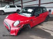 ✅ 2023 MINI Hardtop Cooper • VIN: WMW33DH03P2T77305 • Lot: 43651802. Wystawiony na IAAI z przebiegiem 25 249 mil. Bezpłatny archiwum sprzedaży aukcyjnych z USA i szczegółowy raport historii pojazdu na DreamBid. Zdjęcie 2.