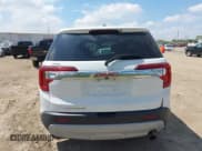 ✅ 2020 GMC Acadia SLE • VIN: 1GKKNKLA4LZ164964 • Lot: 42261250. Wystawiony na IAAI z przebiegiem 49 334 mil. Bezpłatny archiwum sprzedaży aukcyjnych z USA i szczegółowy raport historii pojazdu na DreamBid. Zdjęcie 17.