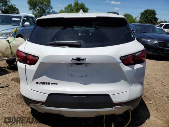 2022 Chevrolet Blazer LT z VIN 3GNKBJR47NS228602, wystawiony jako Copart lot #58122064 z przebiegiem 24 317 mil mil oraz Szkoda całkowita • Salvage title. Historia ofert i sprzedaży dostępna na DreamBid. Obrazek 6.