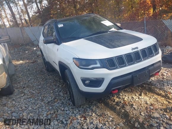 ✅ 2018 Jeep Compass Trailhawk • VIN: 3C4NJDDB8JT192617 • Lot: 43653155. Listed on IAAI with 96,787 mi. Free auction sales archive from the USA and detailed vehicle history report at DreamBid. Image 1.