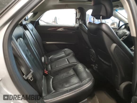 ✅ 2015 Lincoln MKZ Hybrid • VIN: 3LN6L2LU0FR626860 • Lot: 60823365. Listed on Copart with 170,833 mi. Free auction sales archive from the USA and detailed vehicle history report at DreamBid. Image 10.