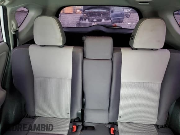 ✅ 2013 Toyota RAV4 XLE • VIN: 2T3WFREV8DW054388 • Lot: 90418895. Listed on Copart with 198,530 mi. Free auction sales archive from the USA and detailed vehicle history report at DreamBid. Image 10.