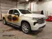 2024 Chevrolet Silverado 1500 High Country с VIN 1GCUDJED4RZ191907, выставлен на аукционе IAAI как лот 42359376 с пробегом 11 882 миль миль и . История ставок и продаж доступна на DreamBid. Изображение 1.