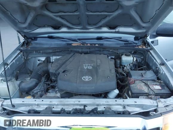 ✅ 2010 Toyota Tacoma • VIN: 3TMLU4EN8AM053525 • Lot: 43680942. Listed on IAAI with 208,789 mi. Free auction sales archive from the USA and detailed vehicle history report at DreamBid. Image 10.