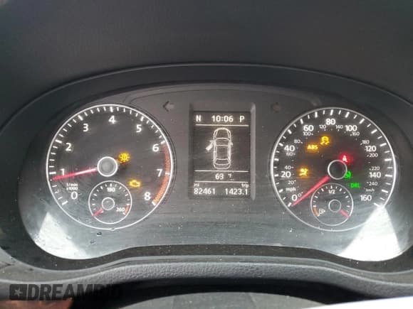 ✅ 2013 Volkswagen Passat SEL • VIN: 1VWCH7A37DC104073 • Lot: 66157274. Wystawiony na Copart z przebiegiem 82 461 mil. Bezpłatny archiwum sprzedaży aukcyjnych z USA i szczegółowy raport historii pojazdu na DreamBid. Zdjęcie 9.