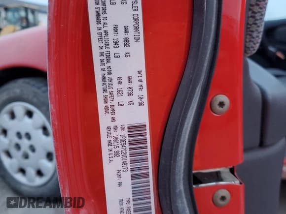 ✅ 1997 Plymouth Neon Highline • VIN: 1P3ES47C2VD148173 • Лот: 83657404. Опубликован ранее на Copart с пробегом 64 427 миль. Бесплатный доступ к архиву аукционных продаж из США и подробный отчёт об истории автомобиля на DreamBid. Изображение 13.