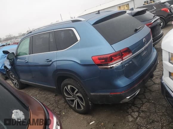 ✅ 2021 Volkswagen Atlas SEL Premium • VIN: 1V2TR2CA8MC535700 • Lot: 80538034. Listed on Copart with 82,093 mi. Free auction sales archive from the USA and detailed vehicle history report at DreamBid. Image 2.