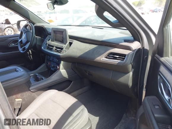 ✅ 2023 Chevrolet Suburban LS • VIN: 1GNSKBKD1PR534412 • Лот: 43128954. Опубликован ранее на IAAI с пробегом 63 521 миль. Бесплатный доступ к архиву аукционных продаж из США и подробный отчёт об истории автомобиля на DreamBid. Изображение 5.