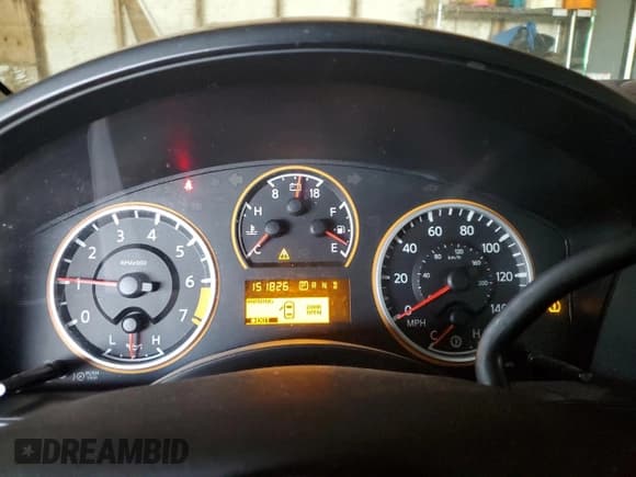 ✅ 2009 Nissan Titan XE • VIN: 1N6AA06A59N314032 • Lot: 71914964. Wystawiony na Copart z przebiegiem 151 826 mil. Bezpłatny archiwum sprzedaży aukcyjnych z USA i szczegółowy raport historii pojazdu na DreamBid. Zdjęcie 9.