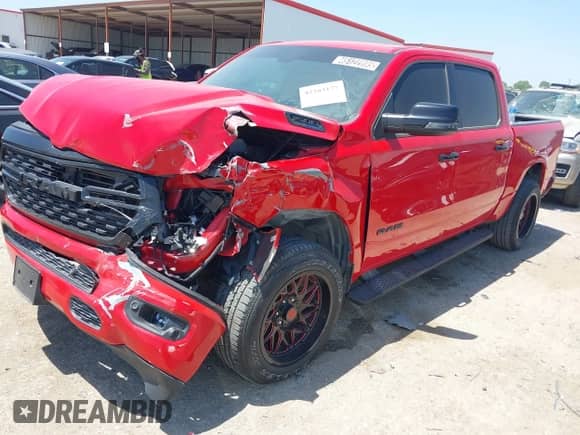 2024 Ram 1500 Big Horn с VIN 1C6SRFFT6RN202805, выставлен на аукционе IAAI как лот 42203177 с пробегом 9 469 миль миль и . История ставок и продаж доступна на DreamBid. Изображение 18.