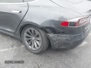 ✅ 2018 Tesla Model S 75D • VIN: 5YJSA1E27JF282680 • Lot: 43715772. Listed on IAAI with 110,434 mi. Free auction sales archive from the USA and detailed vehicle history report at DreamBid. Image 6.