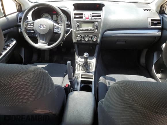 ✅ 2012 Subaru Impreza Premium • VIN: JF1GJAD63CG008269 • Lot: 61967025. Wystawiony na Copart z przebiegiem 183 144 mil. Bezpłatny archiwum sprzedaży aukcyjnych z USA i szczegółowy raport historii pojazdu na DreamBid. Zdjęcie 8.