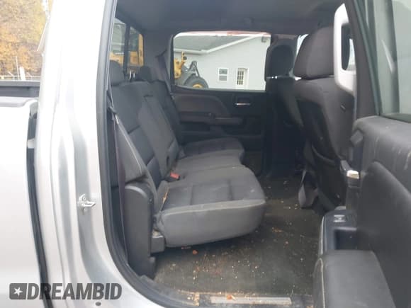 ✅ 2015 Chevrolet Silverado 1500 LT • VIN: 3GCUKREH7FG142638 • Lot: 43630728. Listed on IAAI with 182,979 mi. Free auction sales archive from the USA and detailed vehicle history report at DreamBid. Image 8.