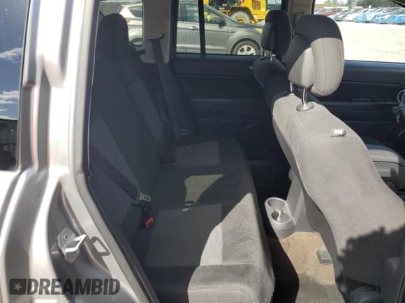 ✅ 2016 Jeep Compass Sport • VIN: 1C4NJCBA2GD615632 • Lot: 90384765. Listed on Copart with 101,649 mi. Free auction sales archive from the USA and detailed vehicle history report at DreamBid. Image 11.