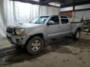 ✅ 2014 Toyota Tacoma • VIN: 3TMMU4FN0EM063958 • Лот: 89443975. Опубликован ранее на Copart с пробегом 111 263 миль. Бесплатный доступ к архиву аукционных продаж из США и подробный отчёт об истории автомобиля на DreamBid. Изображение 1.