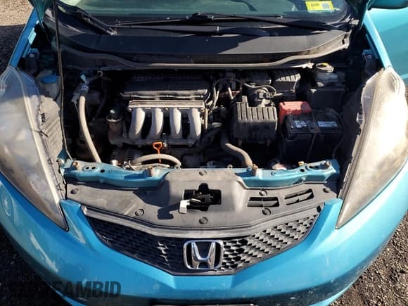 ✅ 2013 Honda Fit • VIN: JHMGE8G30DC017768 • Lot: 92358955. Listed on Copart with 173,102 mi. Free auction sales archive from the USA and detailed vehicle history report at DreamBid. Image 11.