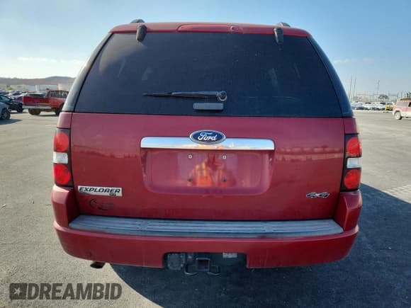 ✅ 2010 Ford Explorer XLT • VIN: 1FMEU7DEXAUA97027 • Lot: 93079405. Wystawiony na Copart z przebiegiem 99 108 mil. Bezpłatny archiwum sprzedaży aukcyjnych z USA i szczegółowy raport historii pojazdu na DreamBid. Zdjęcie 6.