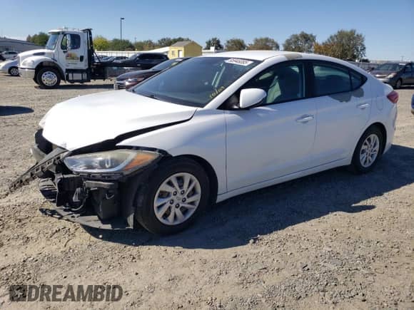 2017 Hyundai Elantra SE z VIN 5NPD74LF5HH093018, wystawiony jako Copart lot #85946085 z przebiegiem 83 416 mil mil oraz Szkoda całkowita • Salvage title. Historia ofert i sprzedaży dostępna na DreamBid. Obrazek 1.