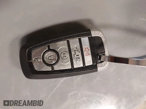 ✅ 2019 Ford F-150 Limited • VIN: 1FTEW1EG2KFB03615 • Lot: 41377061. Wystawiony na IAAI z przebiegiem 92 176 mil. Bezpłatny archiwum sprzedaży aukcyjnych z USA i szczegółowy raport historii pojazdu na DreamBid. Zdjęcie 11.