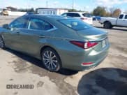 ✅ 2019 Lexus ES 350 Luxury • VIN: 58ABZ1B18KU009801 • Lot: 43446474. Wystawiony na IAAI z przebiegiem 145 253 mil. Bezpłatny archiwum sprzedaży aukcyjnych z USA i szczegółowy raport historii pojazdu na DreamBid. Zdjęcie 3.
