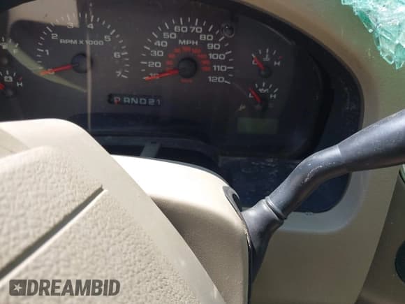 ✅ 2008 Ford F-150 STX • VIN: 1FTRX14W58FC30245 • Lot: 42198644. Listed on IAAI with Not provided. Free auction sales archive from the USA and detailed vehicle history report at DreamBid. Image 7.