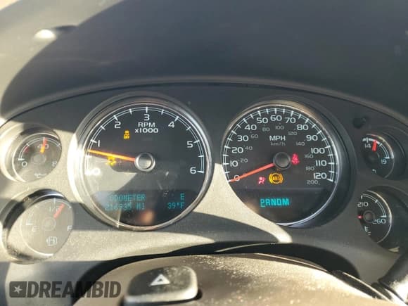 ✅ 2013 Chevrolet Suburban LTZ • VIN: 1GNSKKE70DR210546 • Lot: 74734974. Wystawiony na Copart z przebiegiem 216 935 mil. Bezpłatny archiwum sprzedaży aukcyjnych z USA i szczegółowy raport historii pojazdu na DreamBid. Zdjęcie 9.