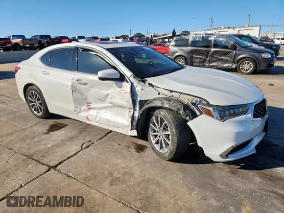 ✅ 2018 Acura TLX • VIN: 19UUB1F34JA011390 • Lot: 91923195. Listed on Copart with 116,546 mi. Free auction sales archive from the USA and detailed vehicle history report at DreamBid. Image 4.
