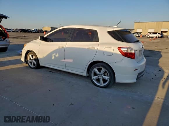 ✅ 2009 Toyota Matrix S • VIN: 2T1KE40E69C013108 • Лот: 92068895. Опубликован ранее на Copart с пробегом 597 426 миль. Бесплатный доступ к архиву аукционных продаж из США и подробный отчёт об истории автомобиля на DreamBid. Изображение 2.