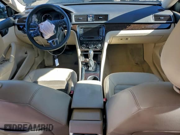 ✅ 2014 Volkswagen Passat SEL Premium • VIN: 1VWCN7A37EC085101 • Lot: 94945245. Listed on Copart with 42,710 mi. Free auction sales archive from the USA and detailed vehicle history report at DreamBid. Image 8.