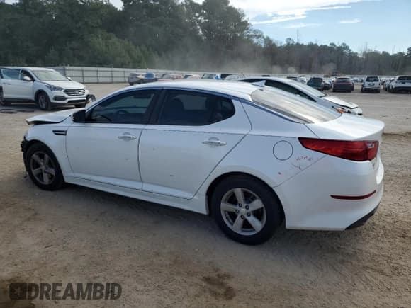 ✅ 2015 Kia Optima LX • VIN: KNAGM4A70F5530399 • Лот: 84230165. Опубликован ранее на Copart с пробегом 85 239 миль. Бесплатный доступ к архиву аукционных продаж из США и подробный отчёт об истории автомобиля на DreamBid. Изображение 2.