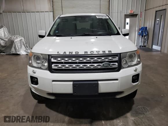 ✅ 2012 Land Rover LR2 HSE • VIN: SALFR2BNXCH308733 • Лот: 56538734. Опубликован ранее на Copart с пробегом Не указан. Бесплатный доступ к архиву аукционных продаж из США и подробный отчёт об истории автомобиля на DreamBid. Изображение 5.