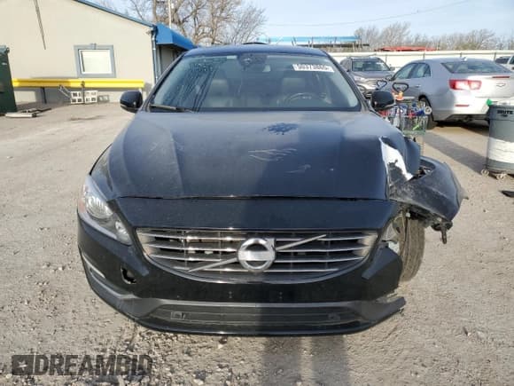 ✅ 2015 Volvo S60 T5 Drive-E Platinum • VIN: YV140MFDXF1302217 • Lot: 50373865. Listed on Copart with Not provided. Free auction sales archive from the USA and detailed vehicle history report at DreamBid. Image 5.