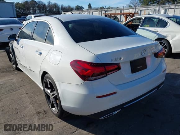 ✅ 2020 Mercedes-Benz A 220 • VIN: W1K3G4EB7LJ227345 • Lot: 43817207. Listed on IAAI with 56,235 mi. Free auction sales archive from the USA and detailed vehicle history report at DreamBid. Image 3.