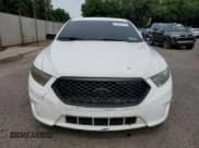 ✅ 2014 Ford Police Interceptor • VIN: 1FAHP2L85EG135121 • Lot: 63996045. Wystawiony na Copart z przebiegiem Nie podano. Bezpłatny archiwum sprzedaży aukcyjnych z USA i szczegółowy raport historii pojazdu na DreamBid. Zdjęcie 5.