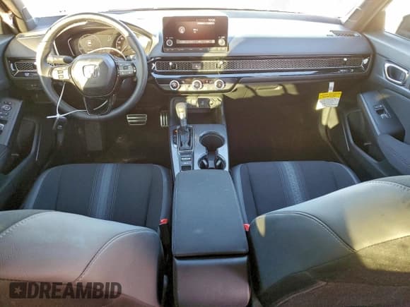 ✅ 2026 Honda Civic Sport • VIN: 2HGFE2F52TH508191 • Лот: 94663545. Опубликован ранее на Copart с пробегом 5 218 миль. Бесплатный доступ к архиву аукционных продаж из США и подробный отчёт об истории автомобиля на DreamBid. Изображение 8.