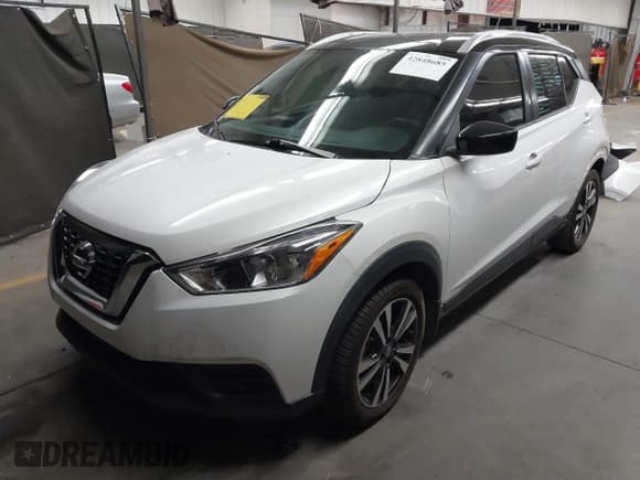 ✅ 2019 Nissan Kicks SR • VIN: 3N1CP5CU6KL568511 • Лот: 42848685. Опубликован ранее на IAAI с пробегом 65 794 миль. Бесплатный доступ к архиву аукционных продаж из США и подробный отчёт об истории автомобиля на DreamBid. Изображение 18.