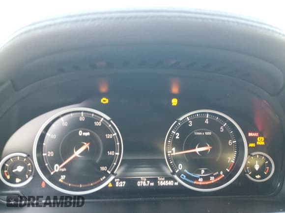 ✅ 2015 BMW X6 xDrive35i • VIN: 5UXKU2C54F0F95994 • Lot: 93351645. Listed on Copart with 164,540 mi. Free auction sales archive from the USA and detailed vehicle history report at DreamBid. Image 9.