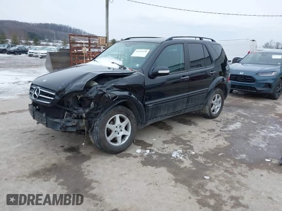 ✅ 2004 Mercedes-Benz M 500 • VIN: 4JGAB75E34A459997 • Lot: 41543330. Wystawiony na IAAI z przebiegiem 194 036 mil. Bezpłatny archiwum sprzedaży aukcyjnych z USA i szczegółowy raport historii pojazdu na DreamBid. Zdjęcie 18.